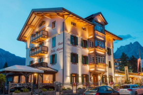Отель Hotel Villa Alpina ***S  Кортина-Д'ампеццо
